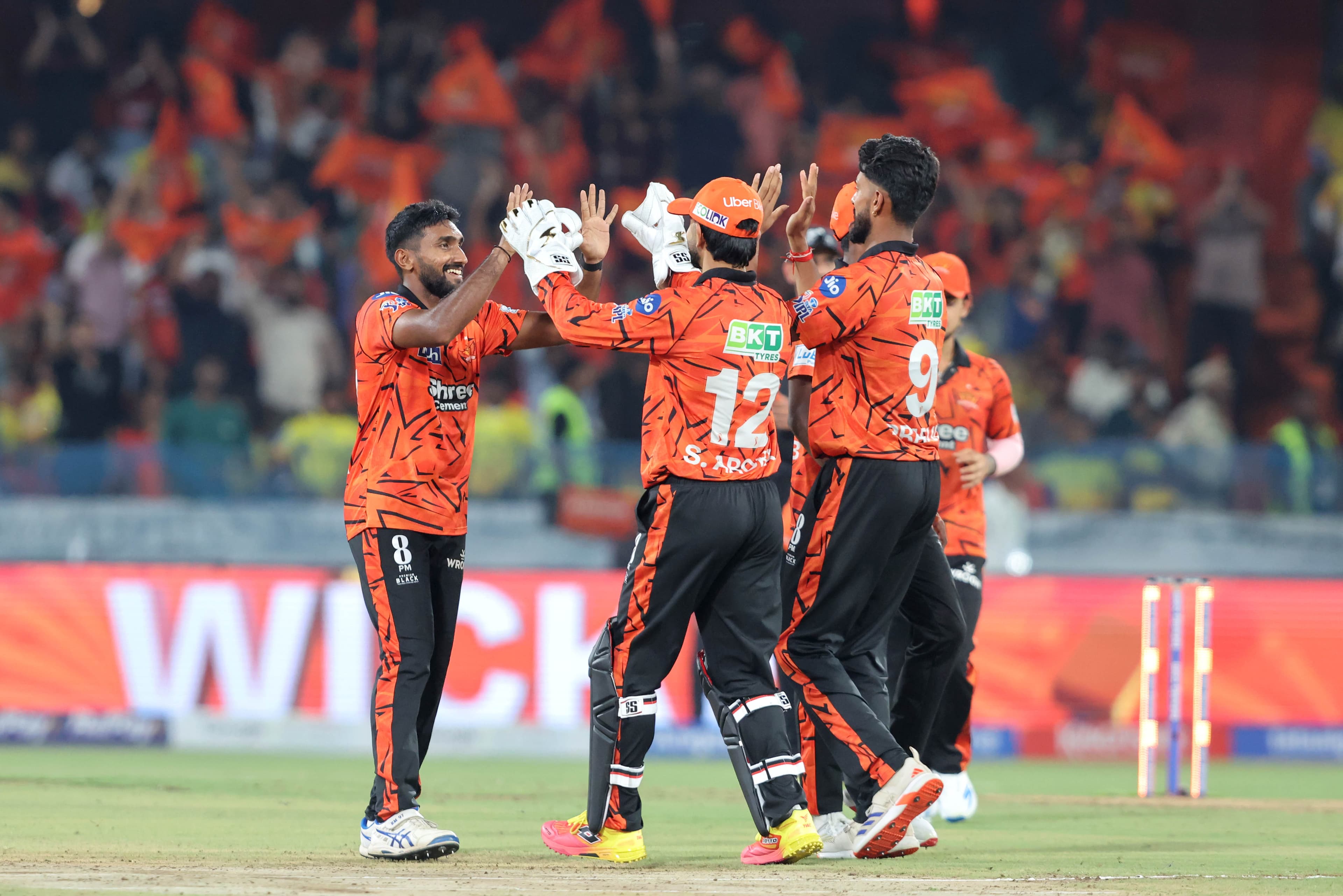 Bowlers deliver a knockout blow as SunRisers clinch a thrilling win against CSK