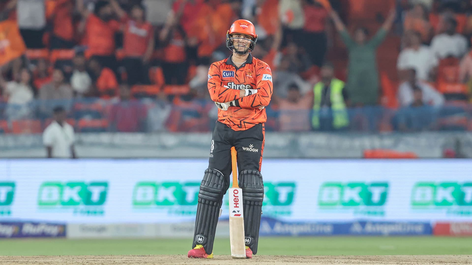 Abhishek leads the charge, Malinga seals the deal - three wins on the bounce for SRH